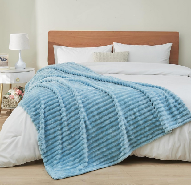 Velvet Blanket By Nouvore