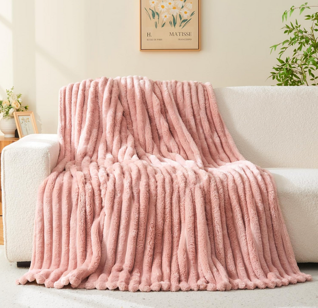 Velvet Blanket By Nouvore