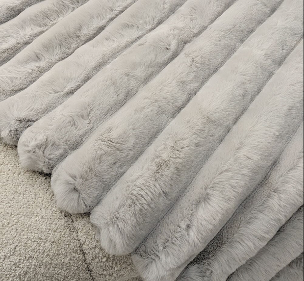 Velvet Blanket By Nouvore